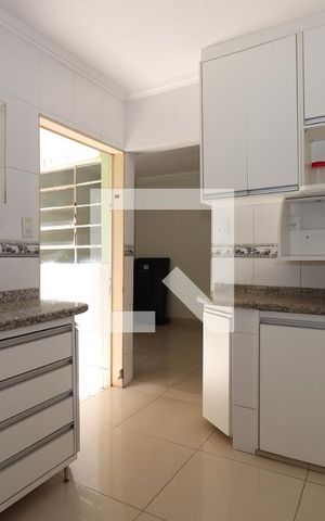 Casa à venda com 200m², 3 quartos e 3 vagasCozinha