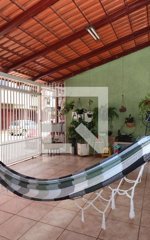 Casa à venda com 200m², 3 quartos e 3 vagasGaragem