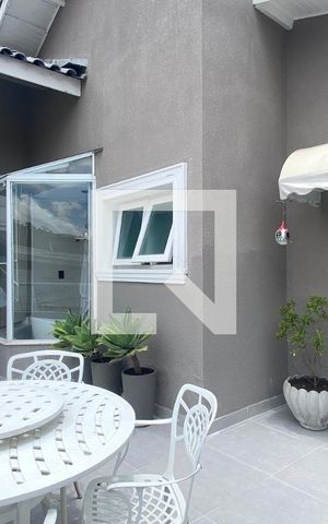 Casa de condomínio à venda com 361m², 5 quartos e 4 vagasVaranda da Suíte 4