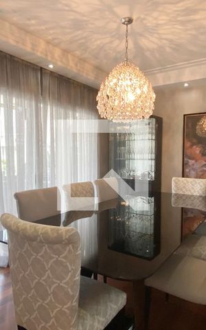 Casa de condomínio à venda com 361m², 5 quartos e 4 vagasSala de Jantar