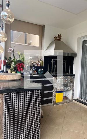 Casa de condomínio à venda com 361m², 5 quartos e 4 vagasChurrasqueira
