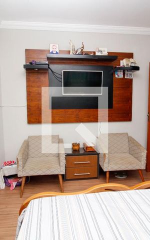 Casa à venda com 257m², 5 quartos e 4 vagas Casa à venda com 257m², 5 quartos e 4 vagasSuite