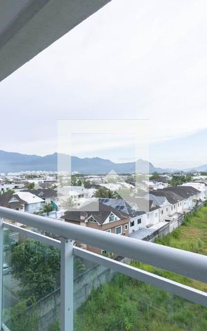 Apartamento à venda com 120m², 2 quartos e 1 vaga Apartamento à venda com 120m², 2 quartos e 1 vagaVaranda