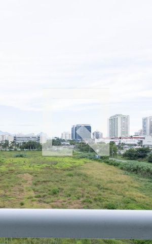 Apartamento à venda com 120m², 2 quartos e 1 vaga Apartamento à venda com 120m², 2 quartos e 1 vagaVaranda