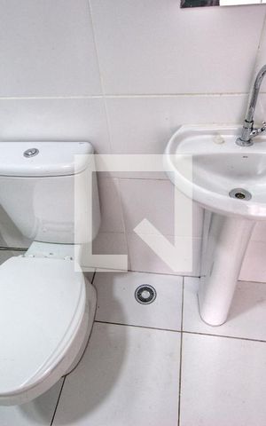 Apartamento à venda com 28m², 1 quarto e sem vaga Apartamento à venda com 28m², 1 quarto e sem vagaBanheiro