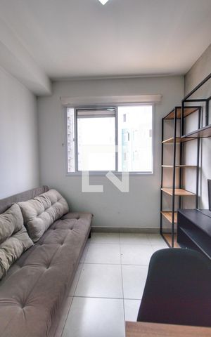 Apartamento à venda com 28m², 1 quarto e sem vaga Apartamento à venda com 28m², 1 quarto e sem vagaSala