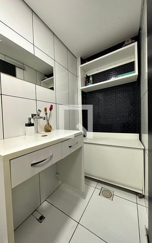 Casa à venda com 352m², 2 quartos e 2 vagasLavabo