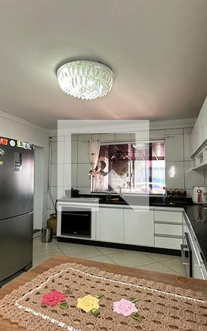 Casa à venda com 352m², 2 quartos e 2 vagasCozinha