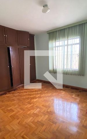 Casa à venda com 280m², 4 quartos e 2 vagasQuarto 2