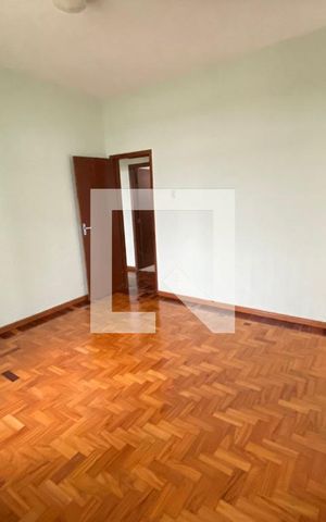 Casa à venda com 280m², 4 quartos e 2 vagasQuarto 2