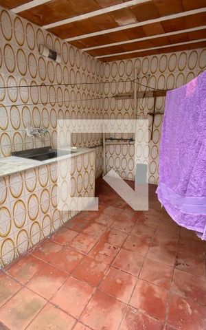 Casa à venda com 280m², 4 quartos e 2 vagasÁrea de Serviço