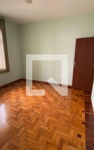 Casa à venda com 280m², 4 quartos e 2 vagasQuarto 2