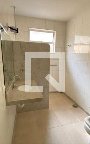 Casa à venda com 280m², 4 quartos e 2 vagasBanheiro da Suíte