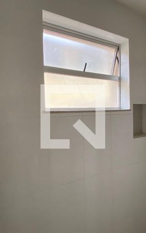 Casa à venda com 280m², 4 quartos e 2 vagasBanheiro
