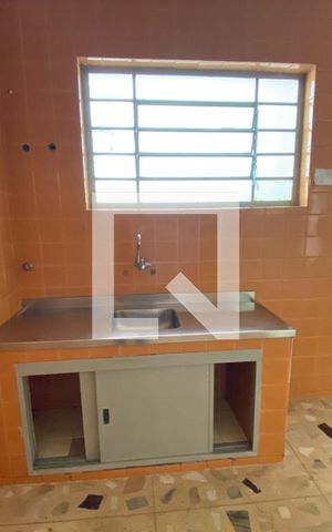 Casa à venda com 280m², 4 quartos e 2 vagasCozinha 2