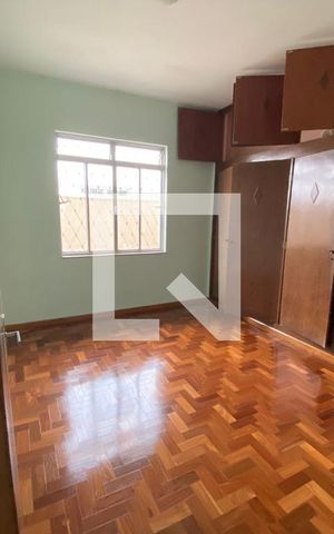 Casa à venda com 280m², 4 quartos e 2 vagasQuarto 5