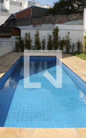 Apartamento à venda com 72m², 3 quartos e 1 vagaÁrea comum - Piscina
