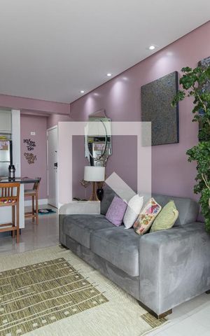 Apartamento à venda com 67m², 2 quartos e 1 vaga Apartamento à venda com 67m², 2 quartos e 1 vagaSala