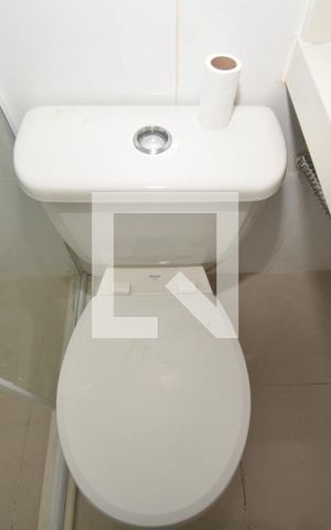 Apartamento à venda com 70m², 3 quartos e 1 vagaBanheiro de Serviço