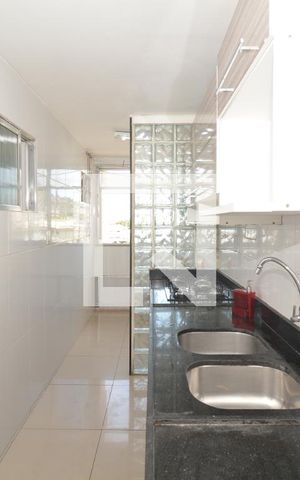 Apartamento à venda com 70m², 3 quartos e 1 vagaCozinha e Área de Serviço