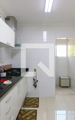 Apartamento à venda com 80m², 3 quartos e 2 vagasCozinha