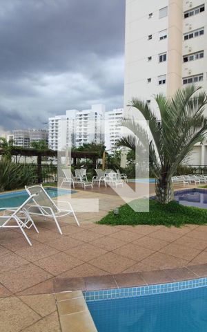 Casa à venda com 86m², 3 quartos e 1 vagaPiscina