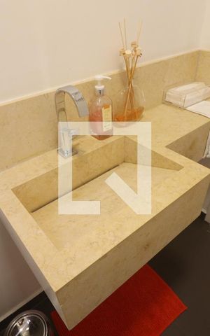 Casa à venda com 220m², 3 quartos e 3 vagasLavabo
