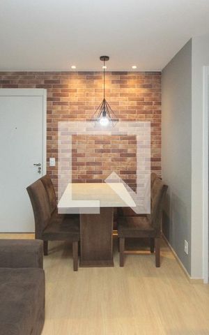 Apartamento à venda com 50m², 2 quartos e 1 vaga Apartamento à venda com 50m², 2 quartos e 1 vagaSala