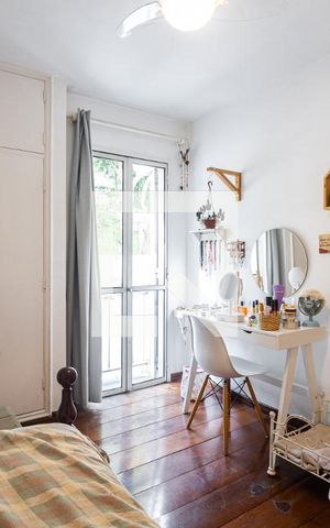 Apartamento à venda com 120m², 4 quartos e 2 vagasQuarto 2
