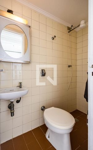 Apartamento à venda com 120m², 4 quartos e 2 vagasÁrea de Serviço - Banheiro