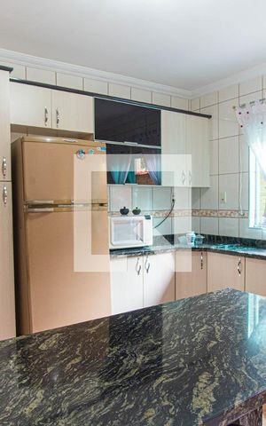 Casa à venda com 160m², 2 quartos e 2 vagas Casa à venda com 160m², 2 quartos e 2 vagasCozinha