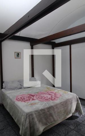 Casa à venda com 750m², 4 quartos e 3 vagasSuíte 1