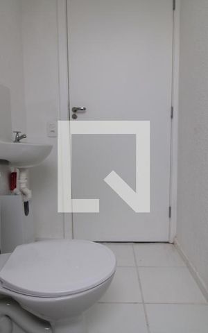 Apartamento para alugar com 42m², 2 quartos e sem vagaBanheiro