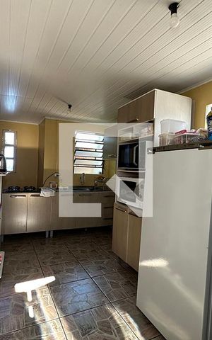 Casa à venda com 200m², 3 quartos e 2 vagasCozinha
