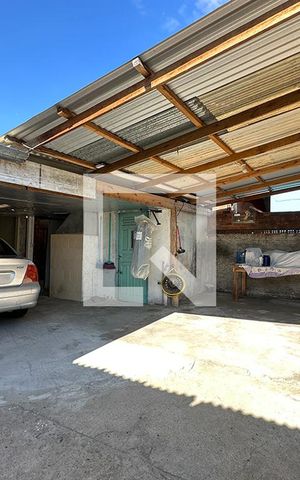Casa à venda com 200m², 3 quartos e 2 vagasGaragem
