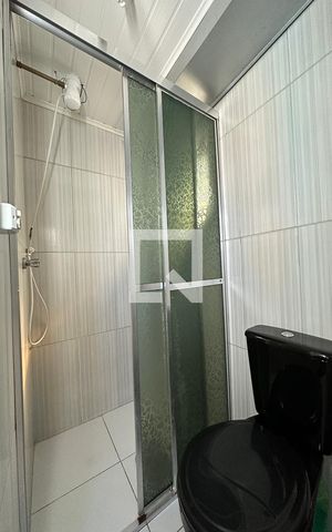 Casa à venda com 200m², 3 quartos e 2 vagasBanheiro
