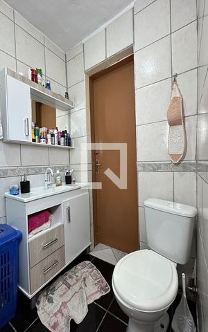 Casa à venda com 200m², 3 quartos e 2 vagasBanheiro 2