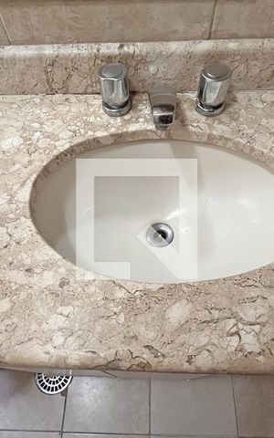 Apartamento à venda com 200m², 4 quartos e 1 vagaBanheiro