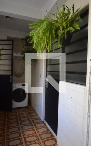 Apartamento à venda com 200m², 4 quartos e 1 vagaÁrea de Serviço