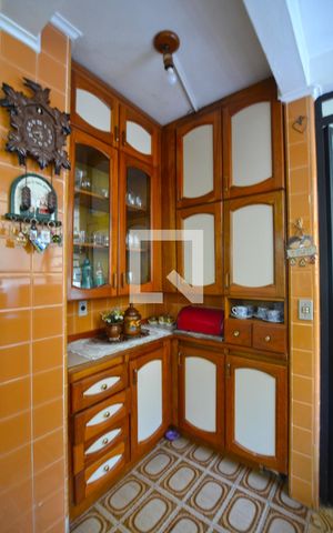 Apartamento à venda com 200m², 4 quartos e 1 vagaCozinha