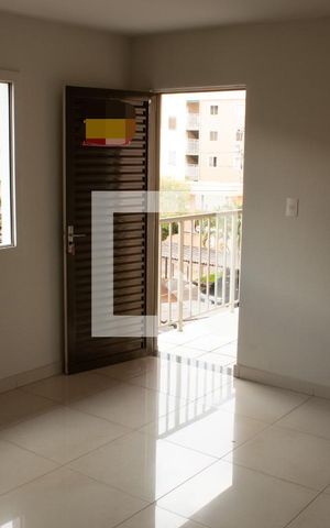 Apartamento para alugar com 45m², 2 quartos e 1 vagaSala