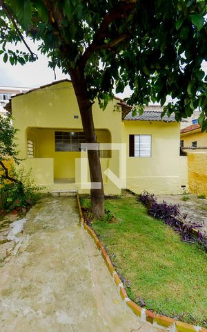 Casa à venda com 275m², 3 quartos e 2 vagasQuintal 
