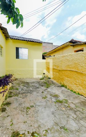 Casa à venda com 275m², 3 quartos e 2 vagasGaragem