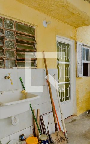 Casa à venda com 275m², 3 quartos e 2 vagasÁrea de Serviço