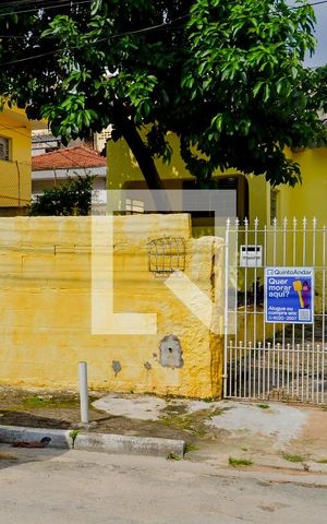Casa à venda com 275m², 3 quartos e 2 vagasFachada