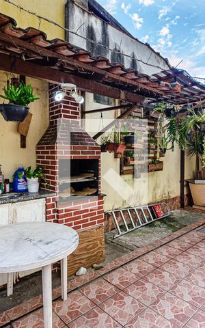 Casa à venda com 227m², 4 quartos e 2 vagas Casa à venda com 227m², 4 quartos e 2 vagasÁrea comum - Churrasqueira