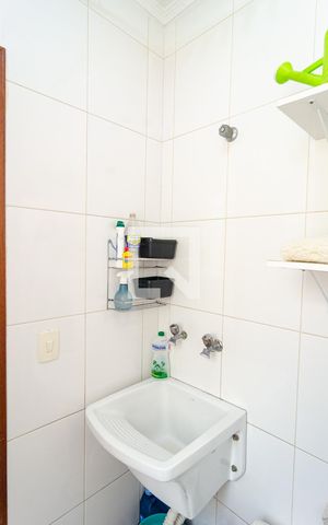 Casa para alugar com 120m², 4 quartos e 2 vagasLavanderia