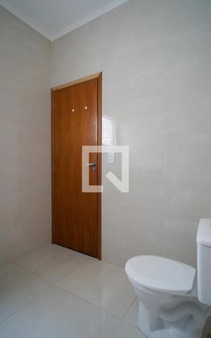 Casa para alugar com 70m², 2 quartos e 1 vagaBanheiro da Suíte