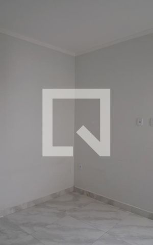 Casa para alugar com 70m², 2 quartos e 1 vagaQuarto
