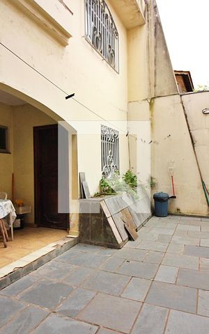 Casa à venda com 350m², 4 quartos e 2 vagasQuintal